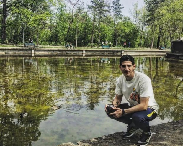 INTERVIU. Mesajul pentru români al unui uruguayan care locuiește la Buzău, la 12.000 km departe de casă: „Politic, lucrurile nu sunt cum ar trebui. Trăim într-o țară de care toți ar trebui să avem grijă”