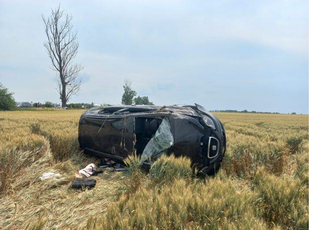 Accident grav cu șase răniți în Prahova. O femeie are un braţ amputat