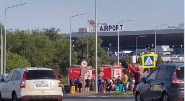 Cine este bărbatul care a împușcat mortal doi oameni și a rănit o a treia persoană, pe aeroportul din Chișinău
