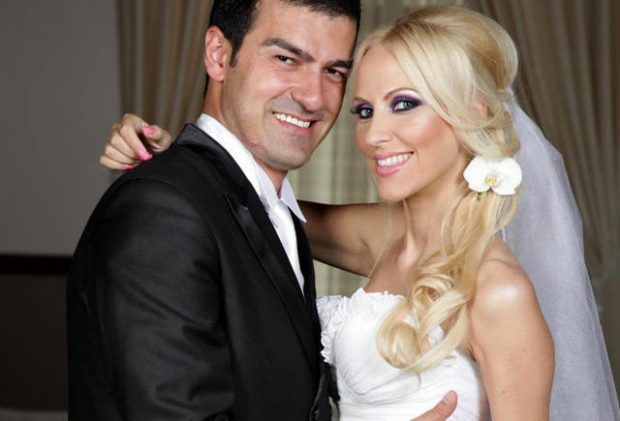 Anca Neacșu de la A.S.I.A, decizie radicală înainte de pronunțarea divorțului. „Ar fi urât din partea mea”