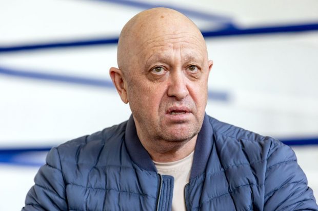 Prigojin riscă până la 20 ani de închisoare pentru „instigare la rebeliune armată”. Un singur rus a mai fost condamnat pentru același lucru. Povestea lui Vladimir Kvachkov