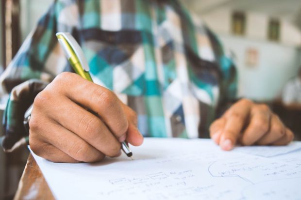 Rezolvarea subiectelor la BAC Matematică 2023, în curând, în direct pe Libertatea