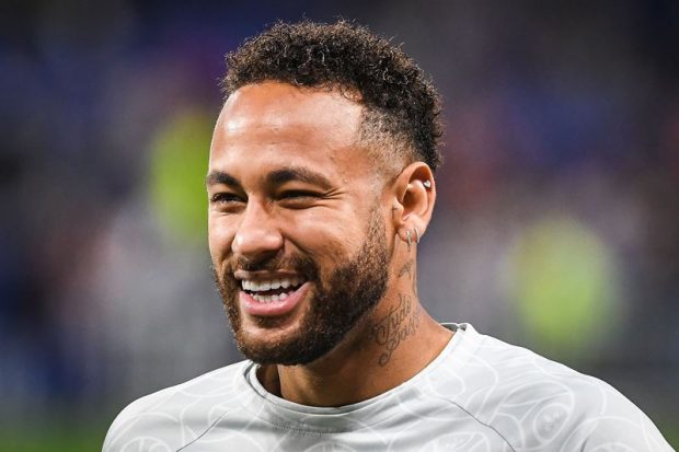 Un fan brazilian îi lasă lui Neymar toată averea, prin testament. „Nu aş vrea ca rudele cu care nu mă înţeleg să îmi ia lucrurile”