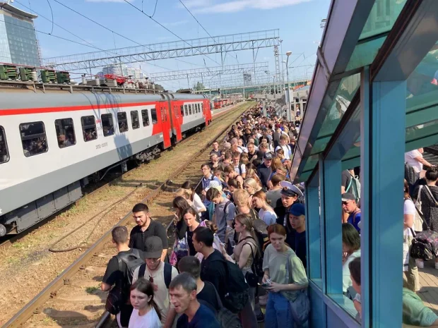 Presa rusă: Imagini cu mulțimea panicată care vrea să plece din Rostov, de teama luptelor dintre Prigojin și Armată