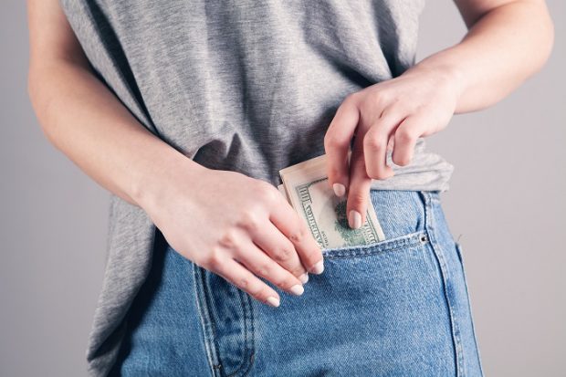7 metode simple prin care poți economisi bani în fiecare zi