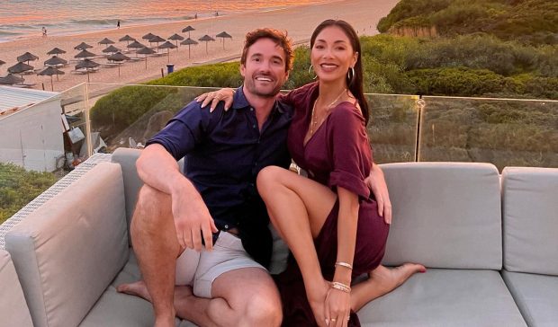 Nicole Scherzinger s-a logodit: „Am spus DA”. Este într-o relație de 3 ani cu Thom Evans