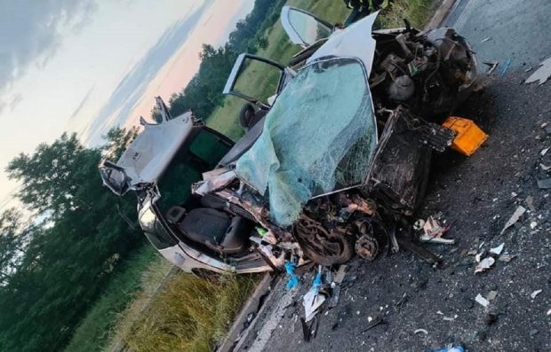 Trei români au murit într-un groaznic accident în Polonia. Un al patrulea e în spital, grav rănit
