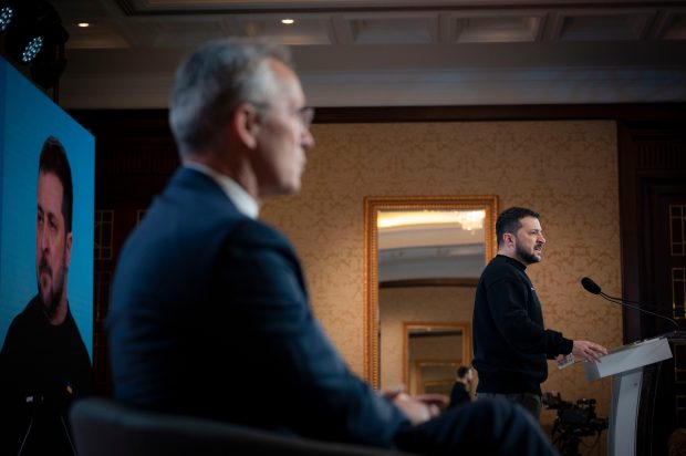 Stoltenberg anunță că Ucraina nu va fi invitată să adere la NATO la Summitul din Lituania. „Va deveni membră la un moment dat, dar nu la Vilnius”