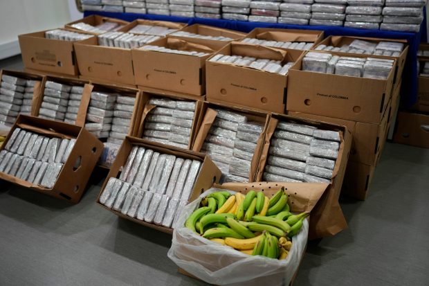 Cocaină în valoare de 3,2 milioane de euro, ascunsă în containere cu banane, în Grecia