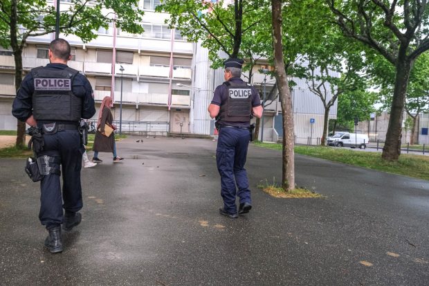 Copii înjunghiați la un loc de joacă în Annecy, Franța. Șapte răniți și un suspect reținut