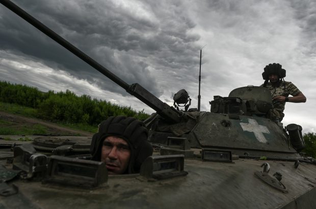 LIVETEXT Război în Ucraina, ziua 485 | Armata ucraineană anunță că a oprit ofensiva rușilor din estul țării și că avansează în sud