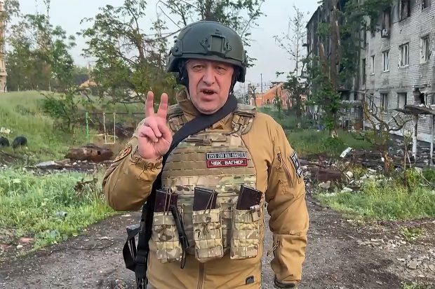 Evgheni Prigojin acuză armata rusă că a bombardat taberele mercenarilor Wagner din Ucraina. Promisiune pentru Șoigu: „Această creatură va fi oprită”