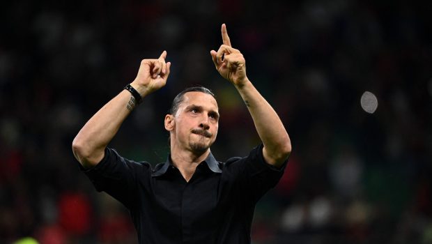 „Până și Dumnezeu este trist”. Cu lacrimi în ochi, fotbalistul suedez Zlatan Ibrahimovici și-a anunțat retragerea