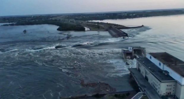 „Este o crimă de război!”. Ce înseamnă catastrofa de la barajul Nova Kahovka pentru războiul dintre Ucraina și Rusia
