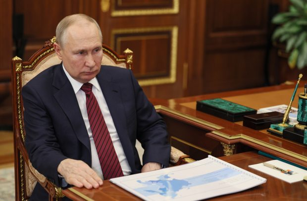 Vladimir Putin acuză Ucraina că a distrus barajul de la Nova Kahovka la solicitarea Occidentului