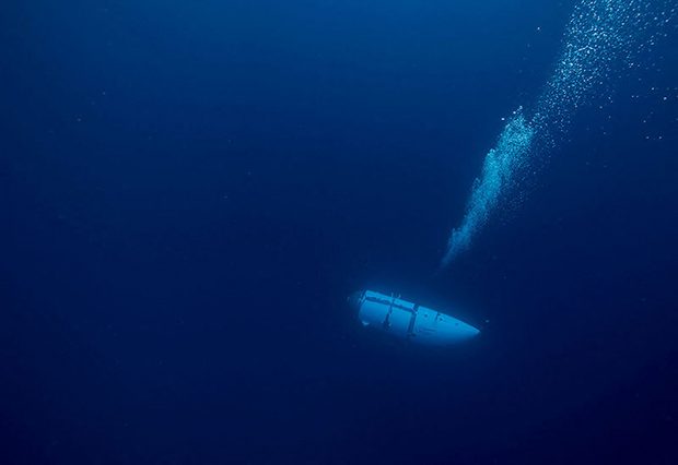 Noi „zgomote subacvatice” în zona de căutare a submarinului dispărut, anunță Garda de Coastă a SUA. Câte ore de oxigen mai au persoanele de la bord
