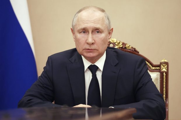 După oprirea rebeliunii lui Prigojin, la Kremlin se bea șampanie cu pistolul sub masă. De cine se teme astăzi Putin?