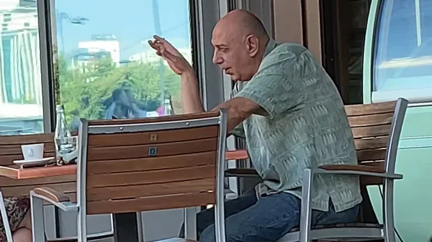 „Guru” Bogdan Giuseppe, condamnat definitiv la 30 de ani de închisoare pentru peste 50 de violuri și agresiuni sexuale. Cazul, dezvăluit de Libertatea în urmă cu trei ani