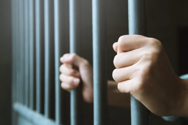 Și persoanele arestate preventiv vor putea beneficia de vizite intime. Ce înseamnă asta?