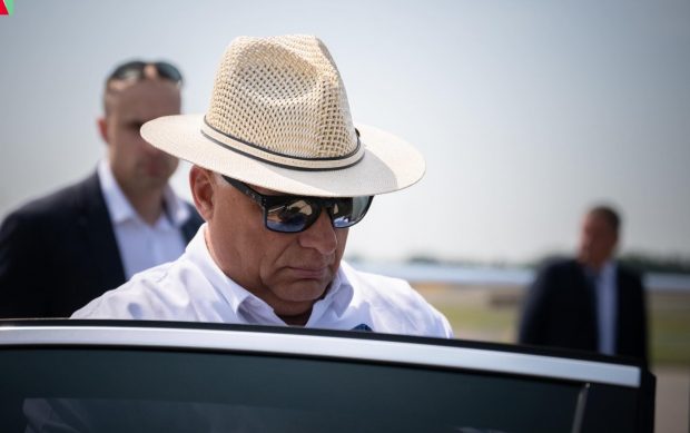 LIVE. Viktor Orban, discurs la Tabăra de vară de la Tușnad. Câteva zeci de naționaliști români au ajuns la eveniment