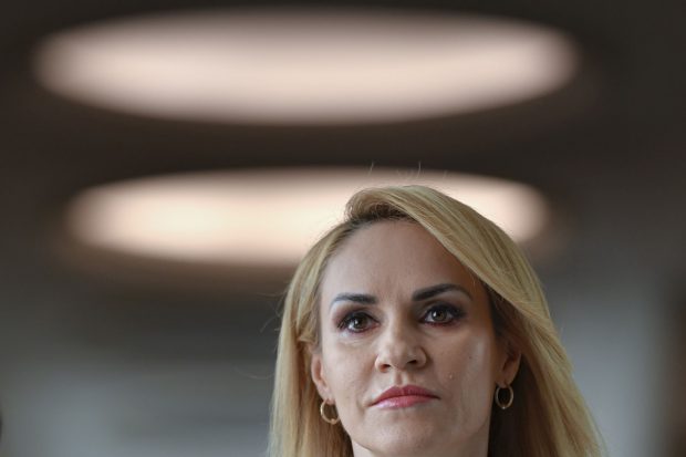 Gabriela Firea și-a dat demisia din Guvern