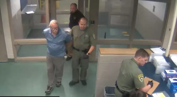 Un bărbat care a apărut de trei ori în show-ul „America’s Most Wanted” a fost arestat în SUA pentru o crimă comisă în 1984