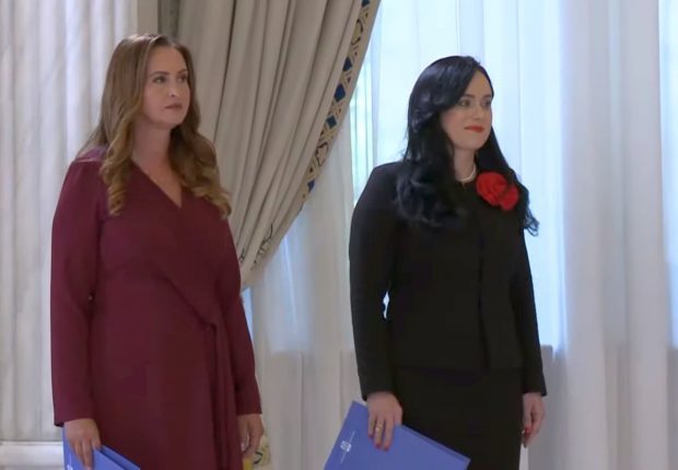 Simona Bucura-Oprescu și Natalia Intotero, noii miniștri de la Muncă și Familie, au depus jurământul de învestitură la Cotroceni