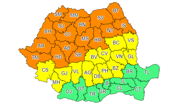 România, împărțită între vijelii și caniculă. Cod portocaliu de furtuni pentru jumătate de țară, în timp ce în sud „valul de căldură se va intensifica”
