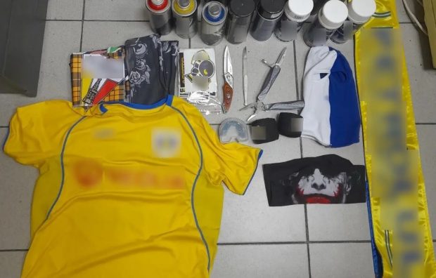 Șapte suporteri ai Petrolului înarmați cu cuțite au fost arestați în Grecia, unde se duceau la un meci de fotbal din Europa League