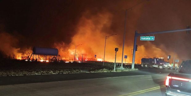 Joe Biden a declarat stare de dezastru în Hawaii din cauza incendiilor de amploare: „Fiecare bun pe care îl avem le va fi pus la dispozițe”