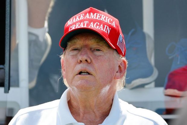 Femeia care i-a trimis o scrisoare otrăvită lui Donald Trump a fost condamnată la aproape 22 de ani de închisoare în SUA