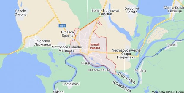 Atac rusesc la 15 km de Tulcea, în portul Ismail, pe Dunăre. Exploziile au fost vizibile de pe teritoriul României. VIDEO