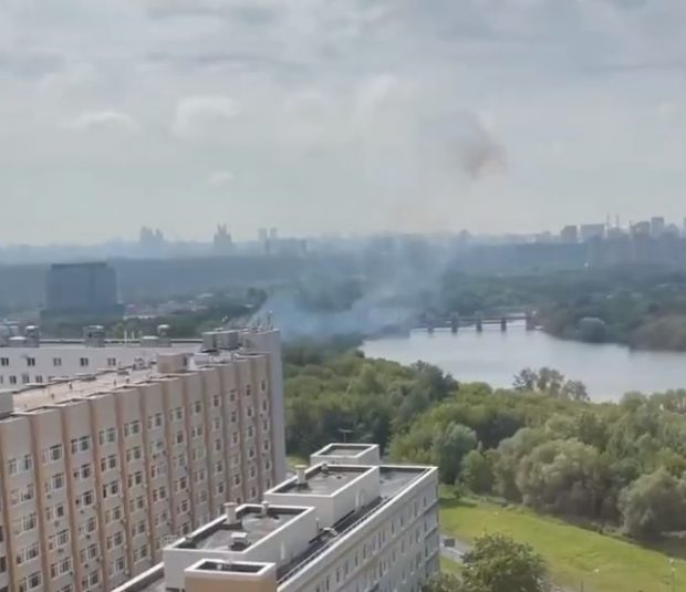 Rușii anunță că au doborât o dronă deasupra Moscovei. Spațiul aerian de pe două aeroporturi, închis