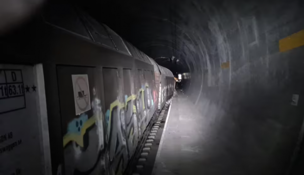 Un marfar a deraiat în tunelul Gotthard din Elveția. Traficul feroviar, restricționat până pe 16 august