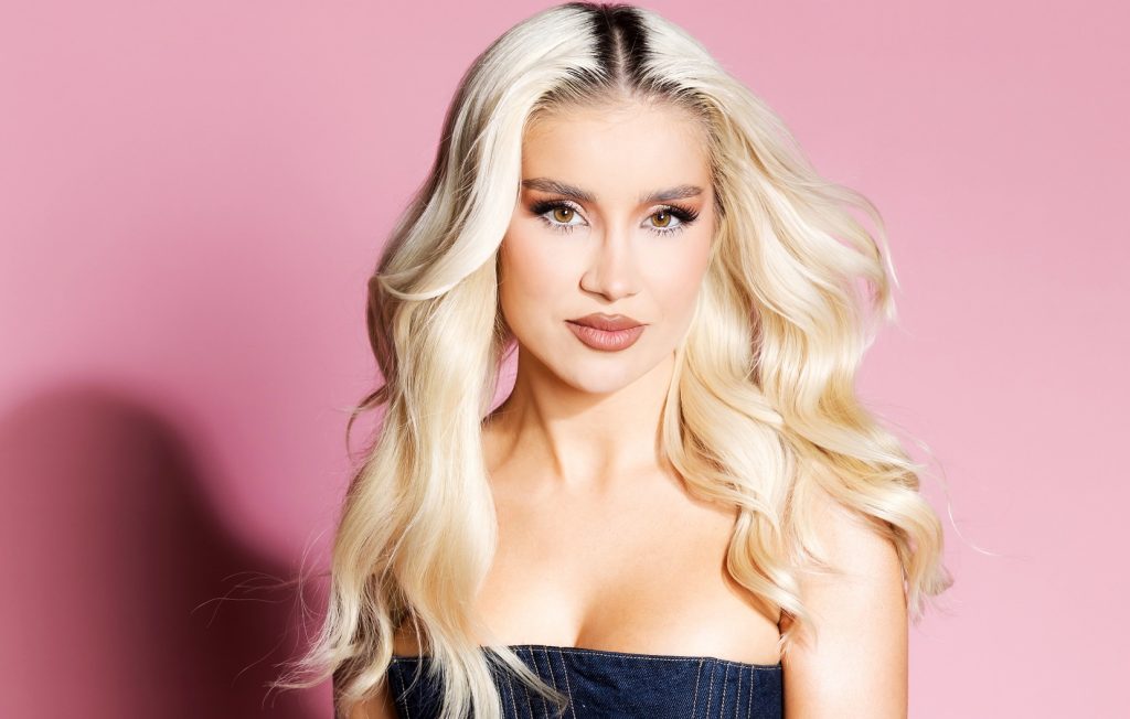 „Love Island” 2023 la Pro TV: Prezentatoarea Alina Ceușan se pregătește de filmările în Tenerife și împărtășește bucuria ei 4 alina ceusan love island romania
