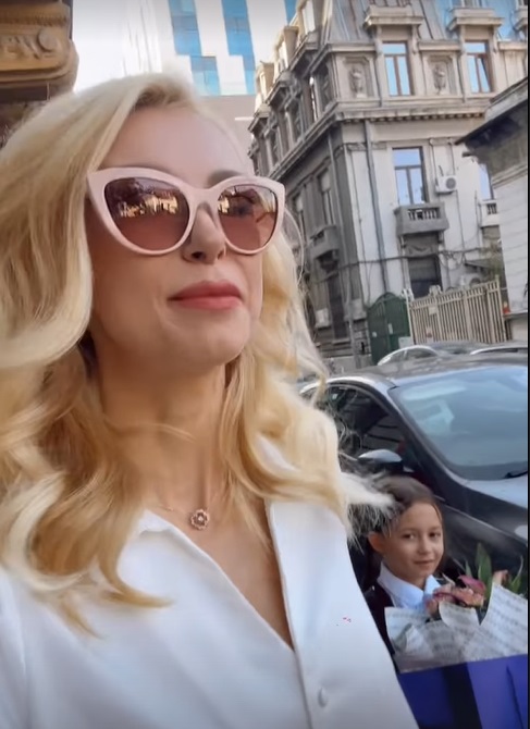 andreea balan prima zi de scoala fetite 2