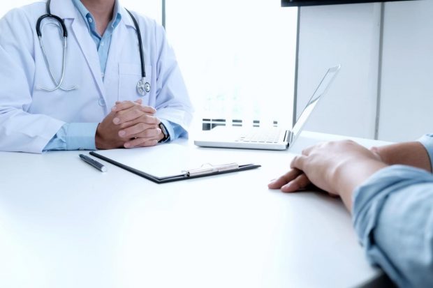 Concediu medical: Ce reprezintă, în ce situații se poate acorda și câte zile se pot lua într-un an?