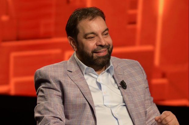 Florin Salam, reclamat de o tânără că a lovit-o într-un hotel din București. A fost audiat la Poliție