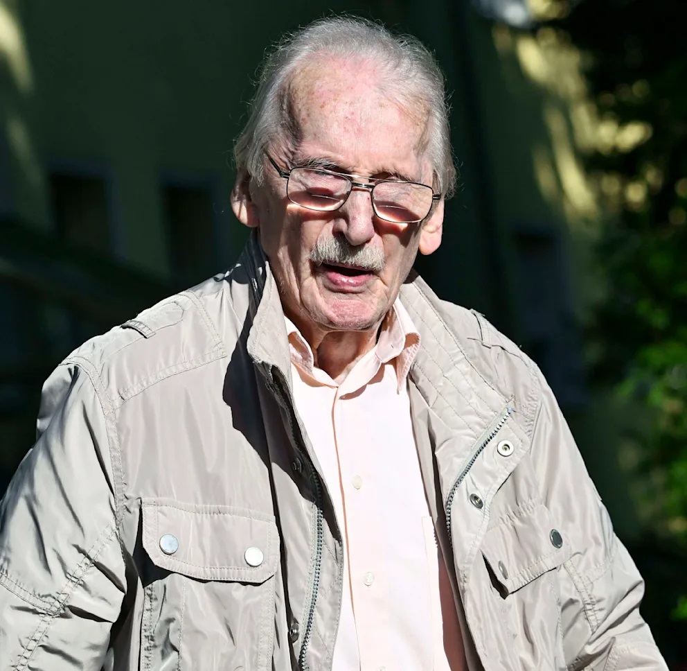 Ultimul gardian nazist de la Sachsenhausen, în vârstă de 99 de ani și născut la Arad, va fi adus în fața instanței pentru judecare 1 formanek