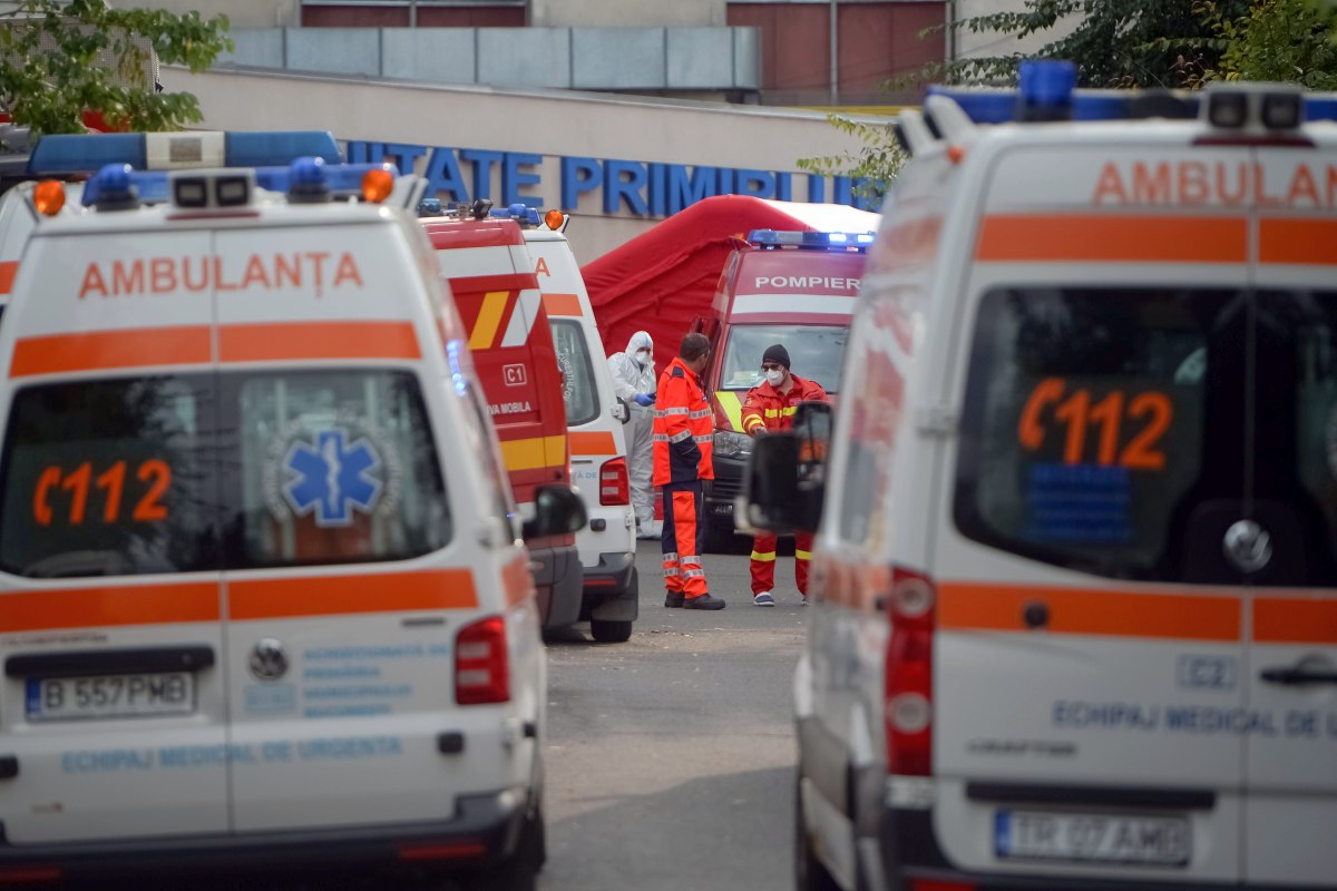 Numărul îmbolnăvirilor cu COVID continuă să scadă săptămâna 2-8 octombrie 2023 Numărul îmbolnăvirilor cu COVID continuă să scadă săptămâna 2-8 octombrie 2023