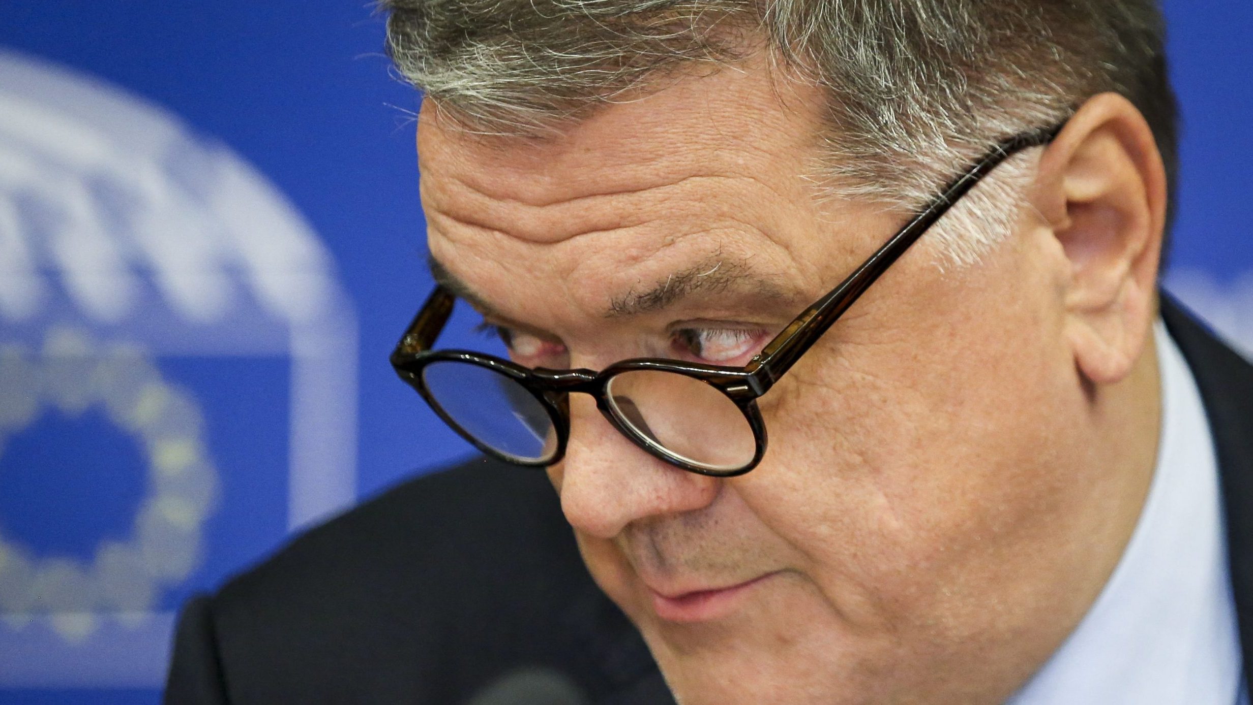 Aflat în Arest La Domiciliu în Urma Scandalului Qatargate, Fostul Europarlamentar Pier Antonio Panzeri A Fost Eliberat Condiționat, Dar Nu Poate Părăsi Belgia Aflat în Arest La Domiciliu în Urma Scandalului Qatargate, Fostul Europarlamentar Pier Antonio Panzeri A Fost Eliberat Condiționat, Dar Nu Poate Părăsi Belgia