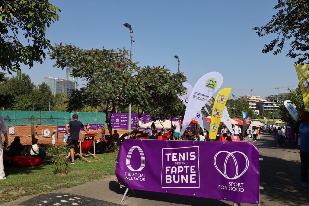 "Tennis Charity Event Raises Funds for Youth Exiting Foster Care: Let's Share Some Encouragement" 5 img0403