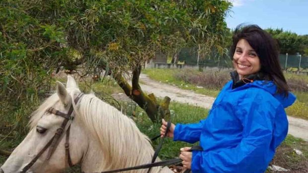 „Ucisă și dată de mâncare la porci!” 84 de oameni arestați, după dispariția bizară a unei mame de 42 de ani, în Italia, acum 7 ani