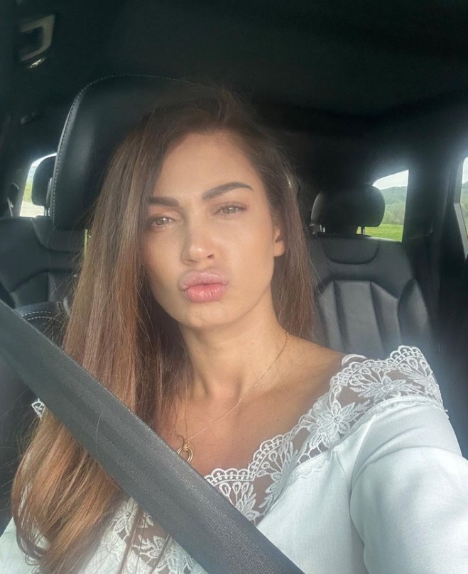 nicoleta luciu 43 de ani 5
