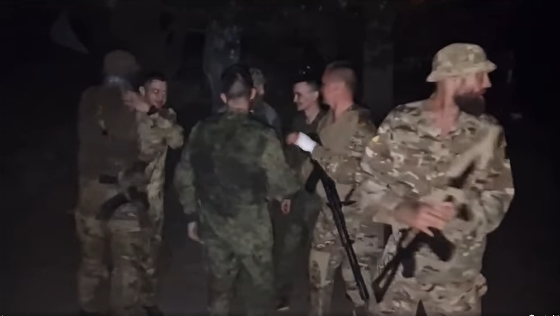 Forțele Speciale Ucrainene Au Extras Doi Soldați Care Operau încă De La începutul Invaziei în Spatele Liniilor Inamice | VIDEO Forțele Speciale Ucrainene Au Extras Doi Soldați Care Operau încă De La începutul Invaziei în Spatele Liniilor Inamice | VIDEO