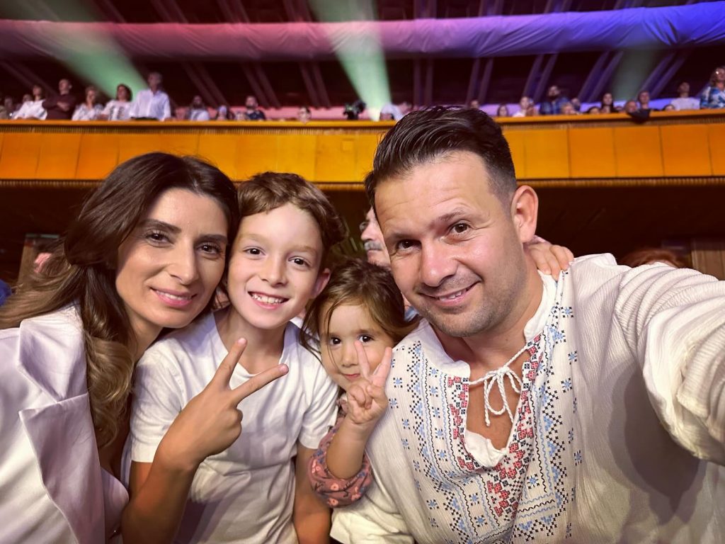 robert tudor si familia