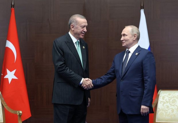 Vladimir Putin și Recep Erdogan se întâlnesc azi la Soci. Vor discuta despre exporturile de cereale pe Marea Neagră