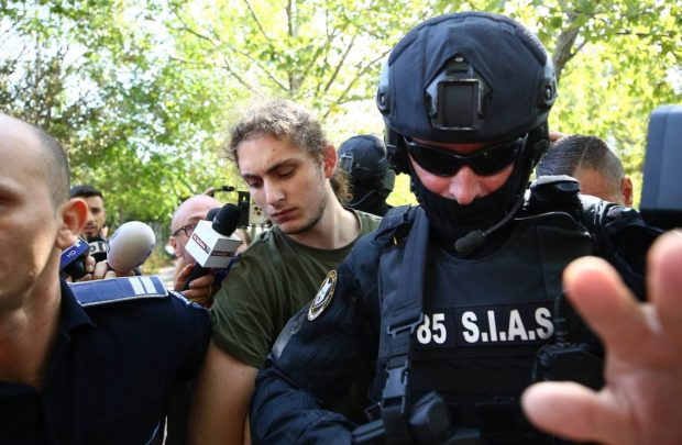 Mama lui Vlad Pascu, suspectată că ducea droguri la petrecerile fiului ei. Mărturia din dosar a unei fete care a participat la una dintre petreceri