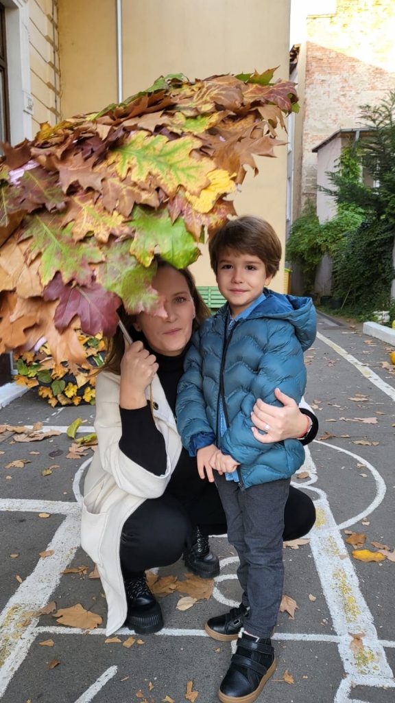 De ce băiatul Ioanei Maria Moldovan nu merge la școală: Andrei Ioan, în vârstă de aproape 6 ani, „Repetă grupa mare” 4 baiatul ioanei maria moldovan 3