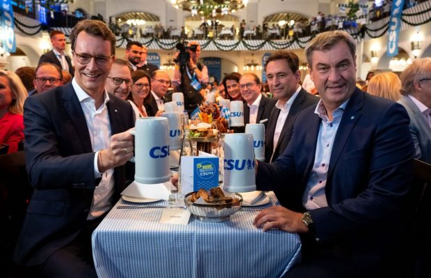 Conservatorii câștigă alegerile din Bavaria și Hesse, dar extrema-dreaptă crește serios în ambele landuri ale Germaniei – exit-poll